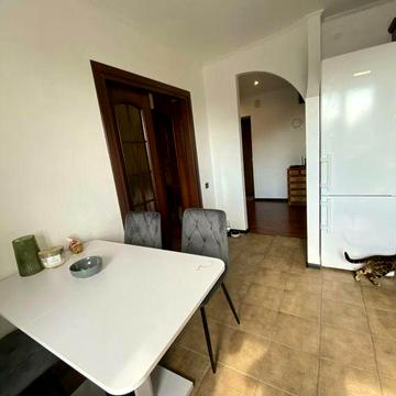 Продаж 2кім квартира вул Мазепи Балатон