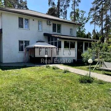 Отамана Орлика вул.