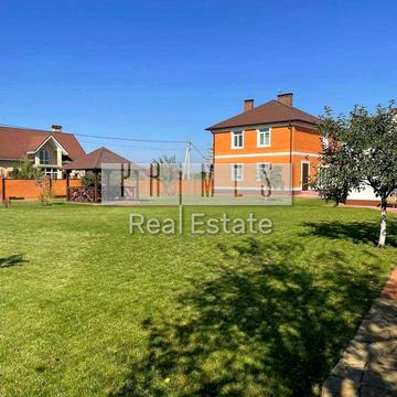 Центральна вул.