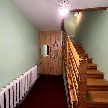 Оренда будинку Берегово