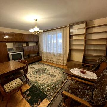 Здам в оренду 3 кімнатну квартиру в районі Політону