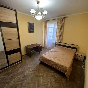 Здається в довготривалу оренду 3 кімнатна квартира