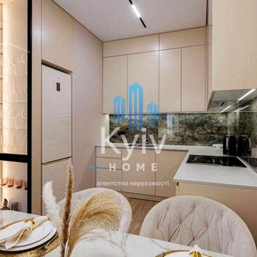 Продаж квартири, ЖК Камертон, з ремонтом, вул. Річкова ЖК Камертон