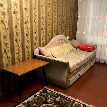 Здам 1-кімнатну квартиру по вул. Революції Гідності (Супруна)