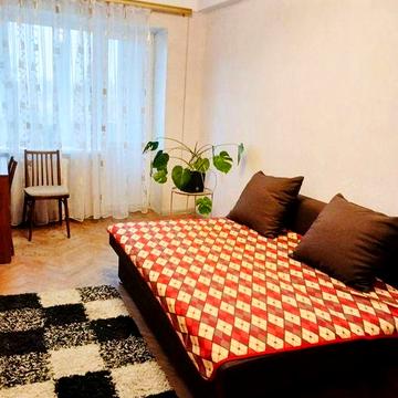 Русанівка, Єнтузіастів 39, Лівобережна