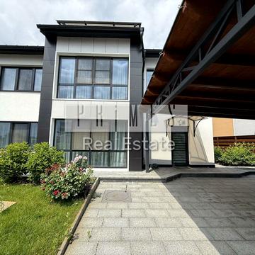 Лютнева вул.