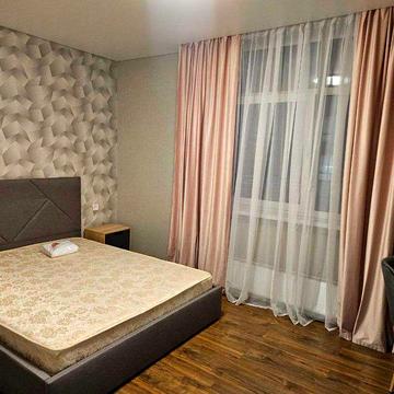 Сдам 2-квартиру, Варшаский 2, вул. Крістерів Родини, 14-В