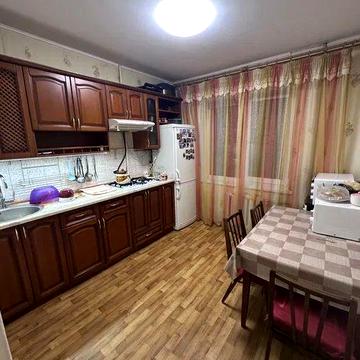 Продам 2-комнатную квартиру Тополь