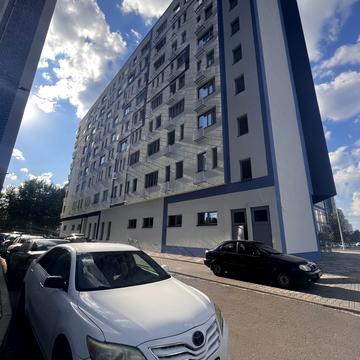 Ревуцького вул., 56