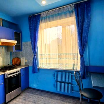 Українських Соколів вул., 6