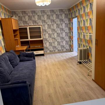 Європейського Союзу просп. (Правди), 68