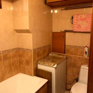 Русанівська набережна 8, Лівобережна