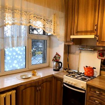 Русанівська набережна 8, Лівобережна