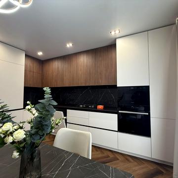 Юліана Пелеша вул., 3