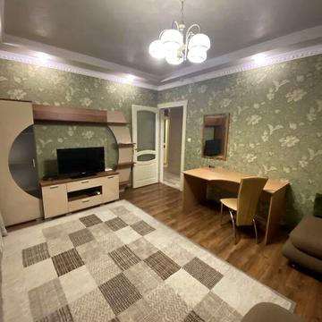 Довгострокова оренда 2к Квартира Франка Івана вулиця