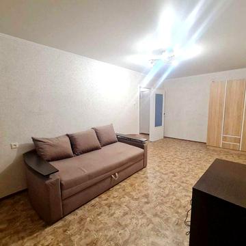 Долгосрочно Аренда квартира на Ильфа и Петрова Архитекторская