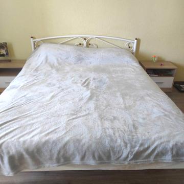 Євгена Чикаленка вул., 59е