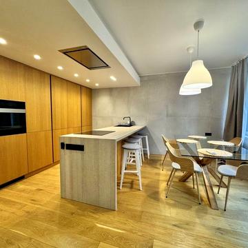 Михайла Максимовича вул. (Онуфрія Трутенка), 32-Б