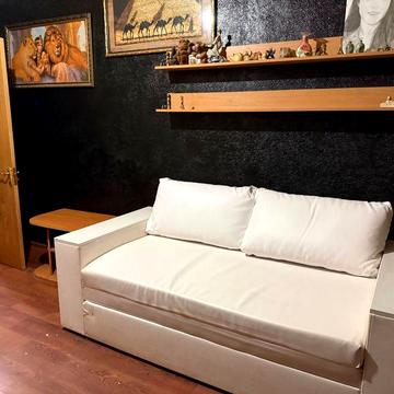 Продаётся  2-х комнатная  квартира  на  виноградаре.