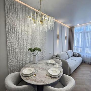 Двокімнатна квартира з сучасним ремонтом біля моря