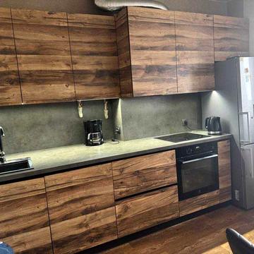 Продам видову 1-ну квартиру в новобудові, автоном. опалення 50 кв.м.