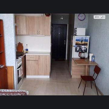 Миколи Боровського вул., 37