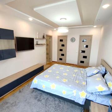 Затишна 2 кімнатна НОВОБУДОВА в повній комунікації