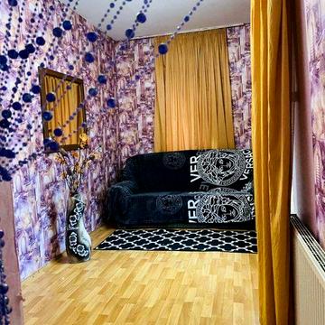 Здається частина будинку на Старому Місті.