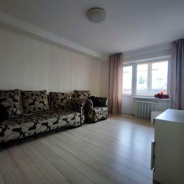 Продаж 1-к. квартири з ремонтом, Жилянська/Олімпійська/Палац Спорту