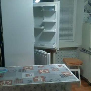 ЗДАМ 2-х Кімн.кв.( біля Сільпо)