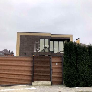 Янтарна вул.