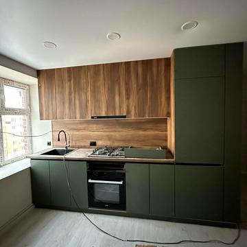 Тролейбусна вул., 4-В