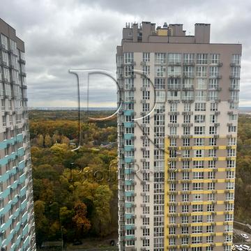 Академіка Заболотного вул., 15