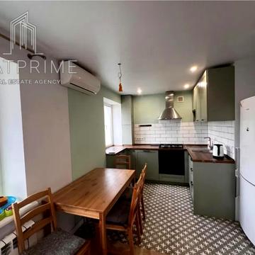 Богдана Гаврилишина вул. (Ванди Василевської), 18