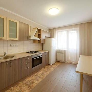 Терміново.Продається 3-кімнатна квартира в самому центрі