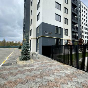 Мозгового вул., 2