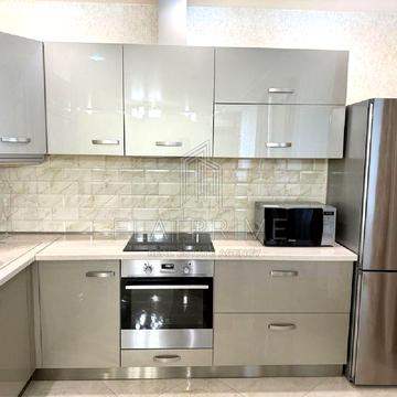 Олени Пчілки вул., 8