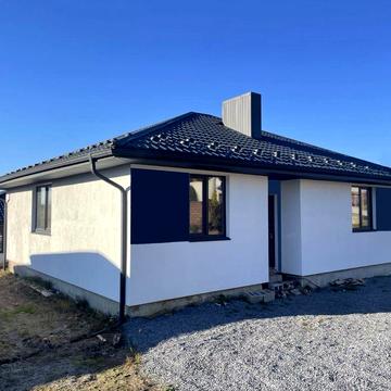 Будинок у районі Житинського кільця.