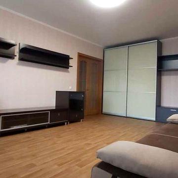 Продам двокімнатну квартиру ж/м Соняшний