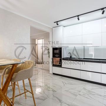 Обухівський