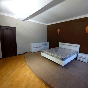 Сдаётся 2-х комнатная квартира на ул.Суворова 10