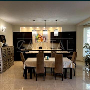 Богатирська вул.