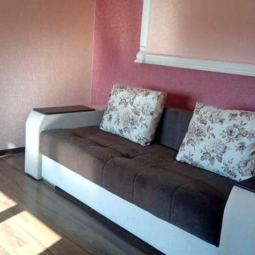 Продаж 2-поверхового будинку