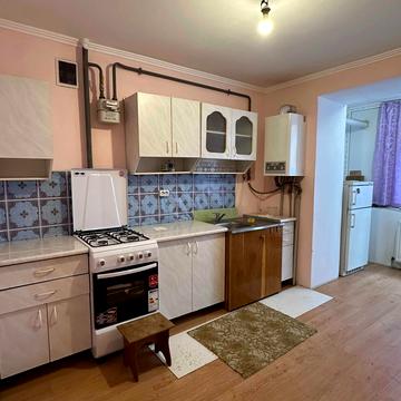 Сєченова пров., 36