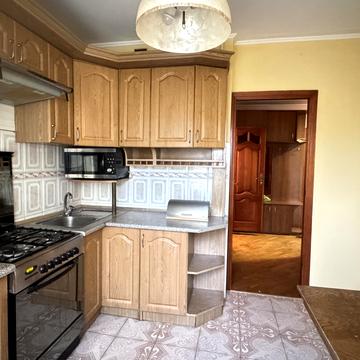 Івана Кавалерідзе вул. (), 25