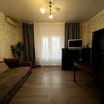 Соборності вул. (Косіора), 3
