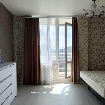 1 кімнатна квартира з ремонтом ЖК Одеській двір