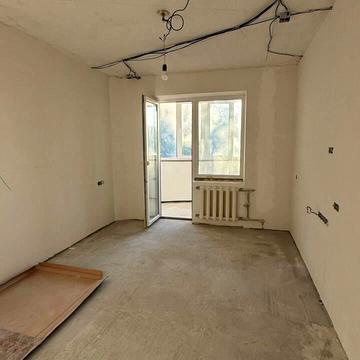 Академіка Корольова вул., 112/2