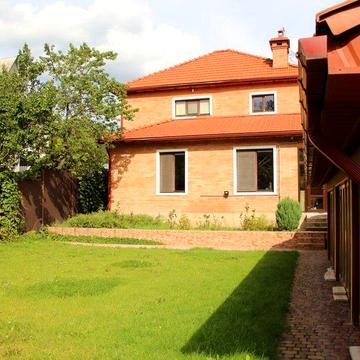 Здам будинок в оренду  з укриттям