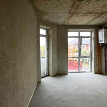 Продається простора 2-кімнатна квартира в новобудові!